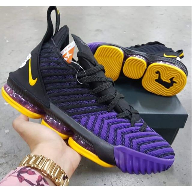 Nike lebron 16 store lakers colorway