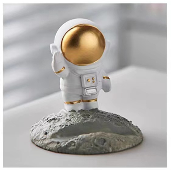 Creative Spaceman Astronaut Statue Cell Phone Tablet Desktop Stand Desk ...