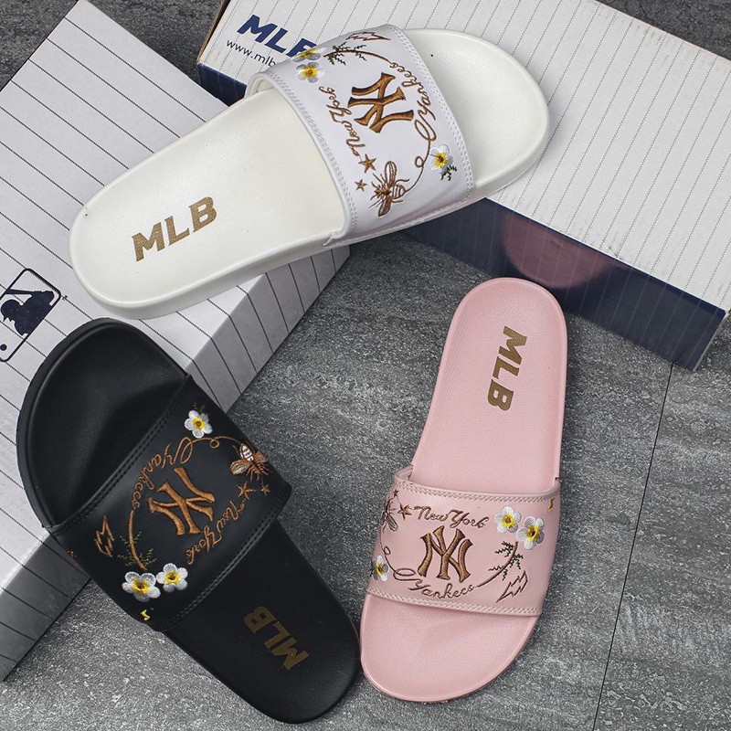 Qoo10 - [MLB Korea] 2019 new arrival 11Types / Slide / Slippers