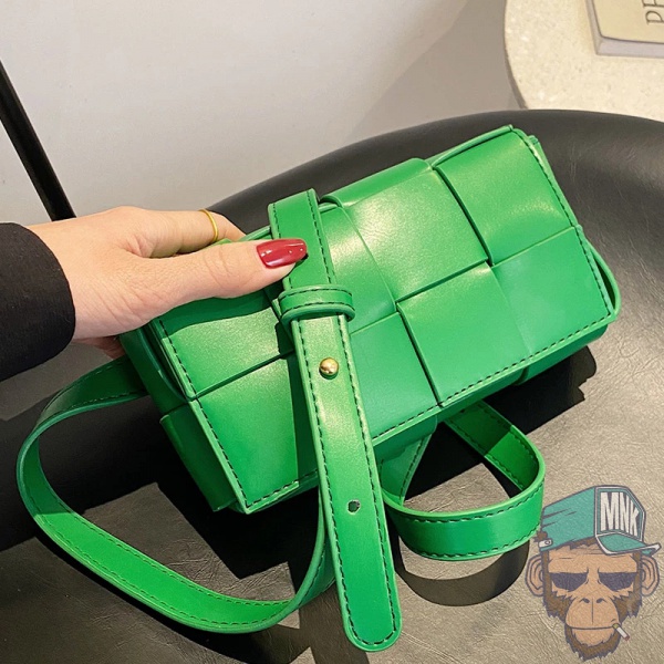 Leather Woven Small Waist Bags For Women Luxury Brand Bag Luxury Weave