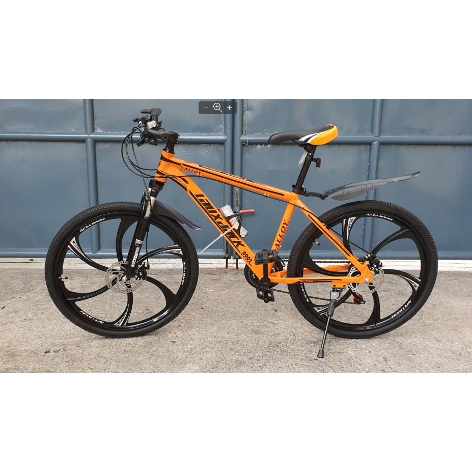 Spoke mountain clearance bike