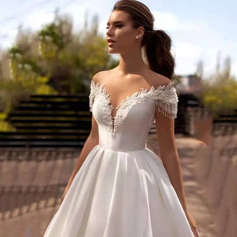 Simple Beads Satin Wedding Dress Princess Bride Dresses 2021 Court Train  Cap Sleeve Wedding Gowns Cheap