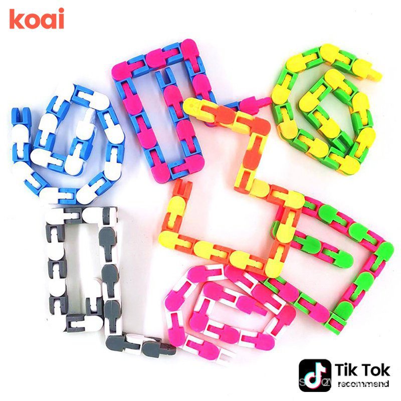 Click And Snap Fidget Toy - Chain Track - Bend and Twist In Wacky