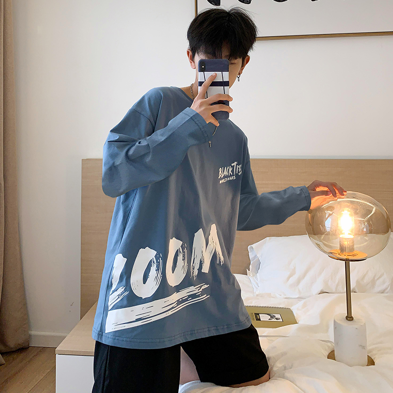 Large t shirt fashion sale