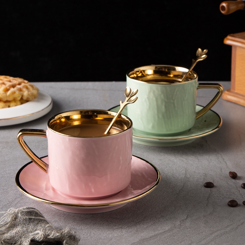 Luxury Ceramic Cupcake Shaped Mug Golden Color With Spoon and Saucer ...