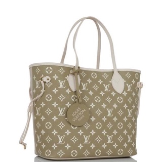 Shop Louis Vuitton Micro Pochette Accessoires (M81176) by design