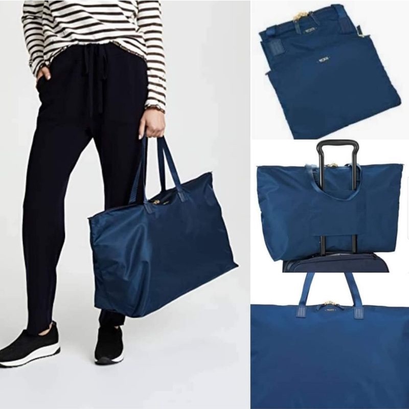 Voyageur just best sale in case tote