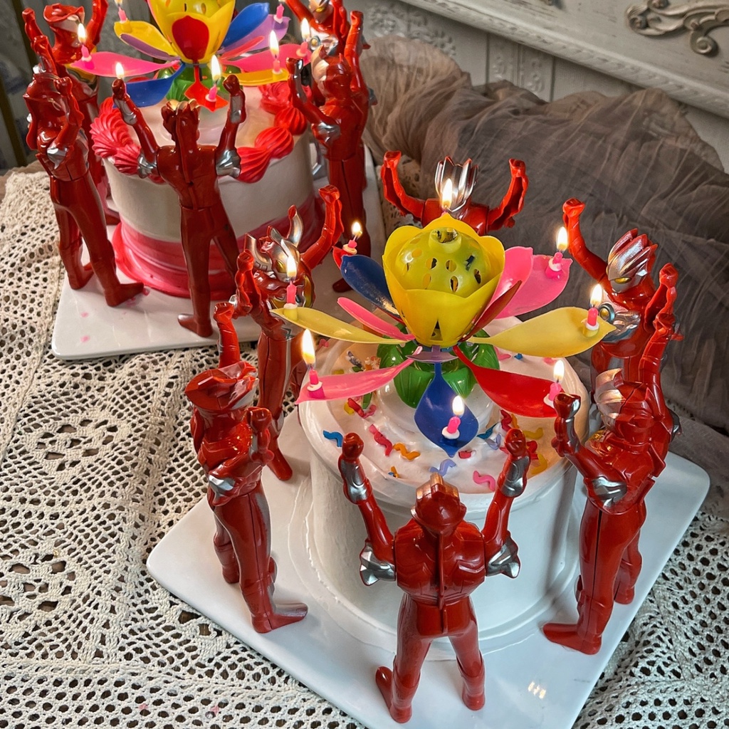 6pcs/set of Ultraman cake decorations spoof superman retro lotus ...