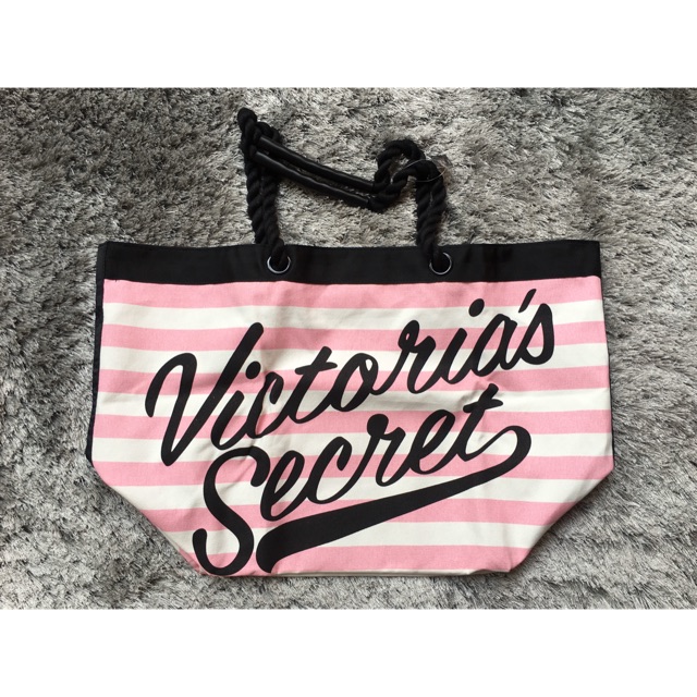 Victoria Secret Beach Tote Bag Weekender Striped Pink and White 2019.