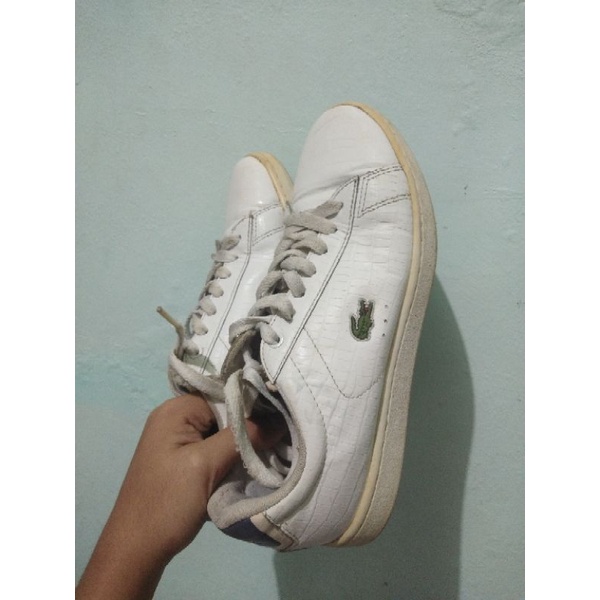 Lacoste white hot sale shoes ladies