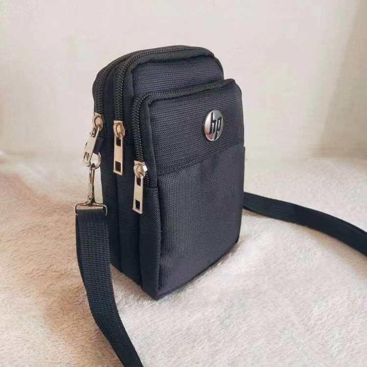 Small chest best sale sling bag