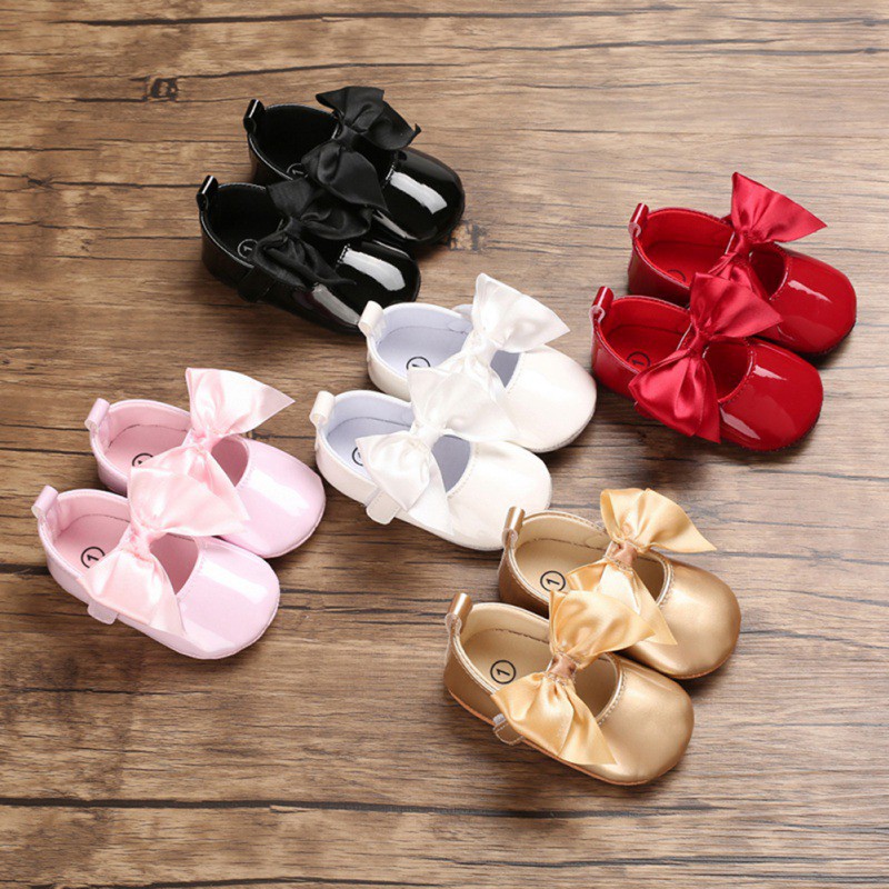 Chaussons Pour Nouveau-né Fille Gymboree - Neuf Avec étiquettes (NWT) - Modèle Crib Shoes