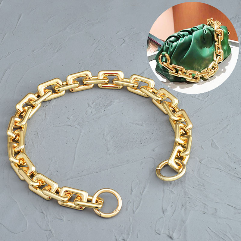 Thick gold chain online bag strap