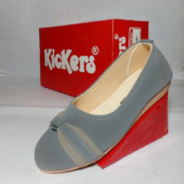 Children's gray slip-on Kickers shoes | Shopee Philippines
