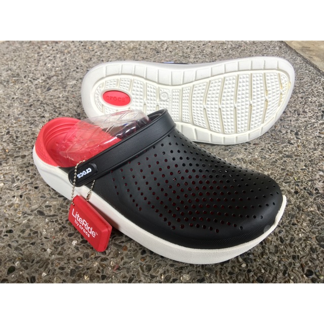 Crocs literide deals mall price