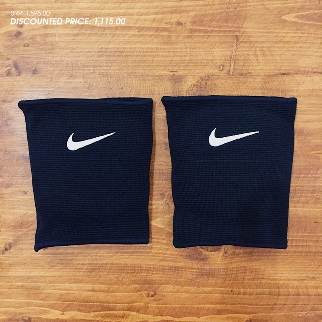 Nike essential volleyball knee pads best sale size chart