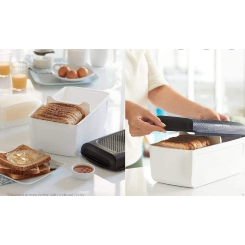 Bread Server with Etch/Tupperware Classic Majesty/Bread Smart Junior