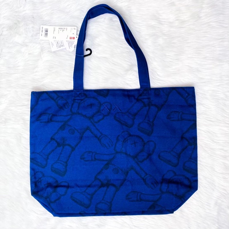 Brand New and Authentic Uniqlo KAWS Summer Edition Tote Bag (68 blue
