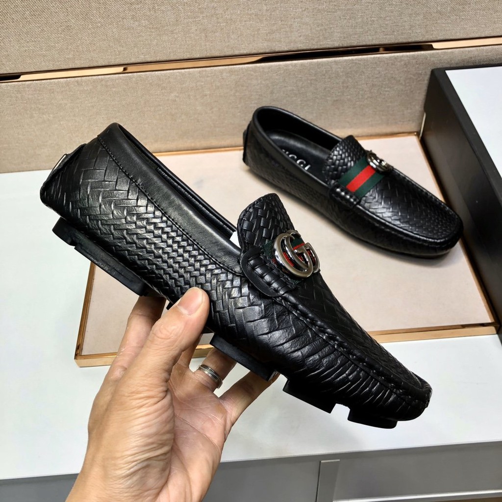 insHigh Quality New Gucci men shoes fashion embossed breathable