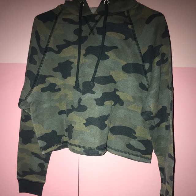 Camo cropped store hoodie h&m