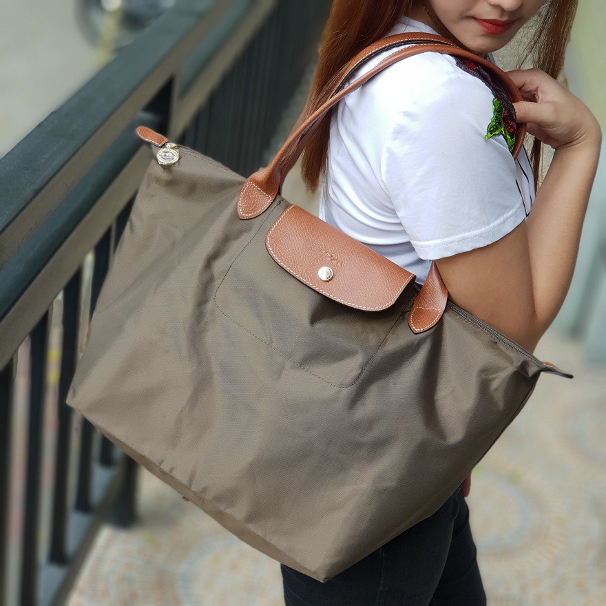 Longchamp taupe hotsell