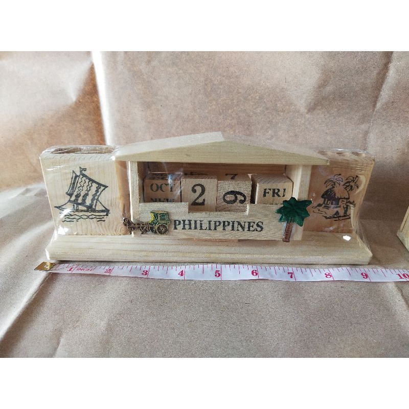 REUSABLE WOODEN CALENDAR- - Tokens- give aways and for display | Shopee ...