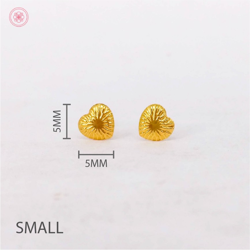 COD PAWNABLE 18k SAUDI GOLD Earrings Dotted Heart Stud Earrings w/ Gold ...