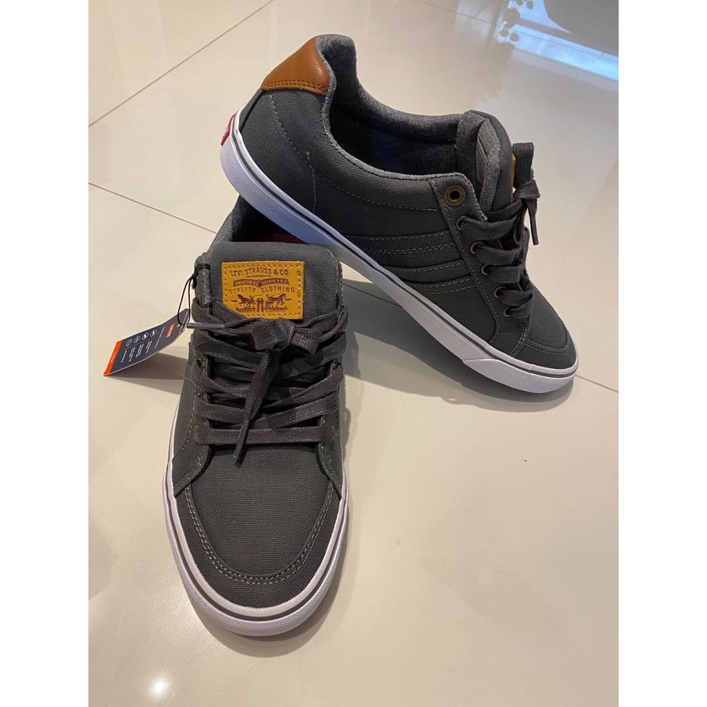 Levis cheap vans shoes