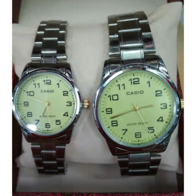 Casio glow in on sale the dark watch