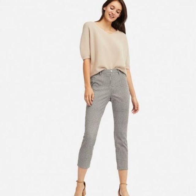 Uniqlo Ultra Stretch Plaid Cropped Leggings Pants