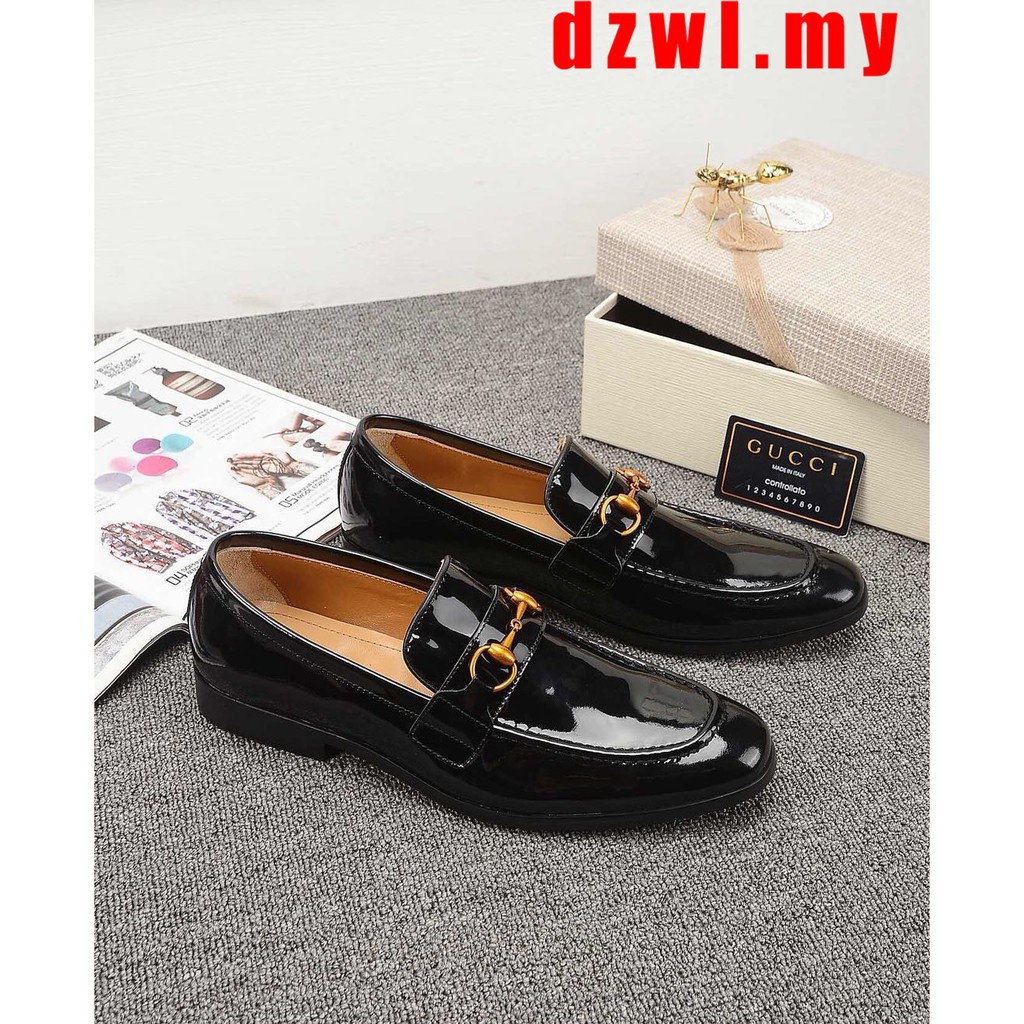 Gucci loafers outfit on sale men