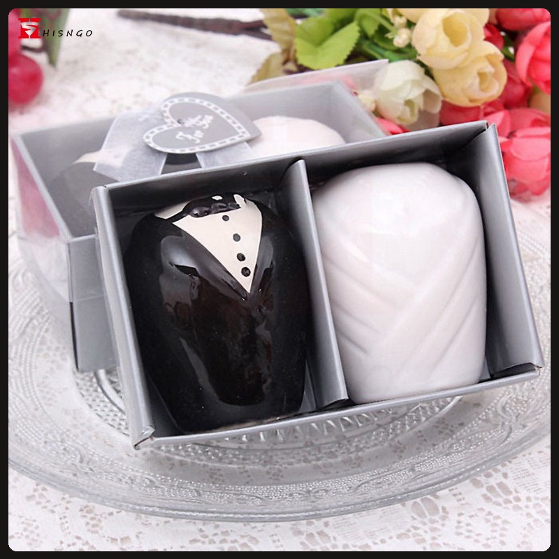 Dinner Reservation Ceramic Salt And Pepper Shaker Set Wedding