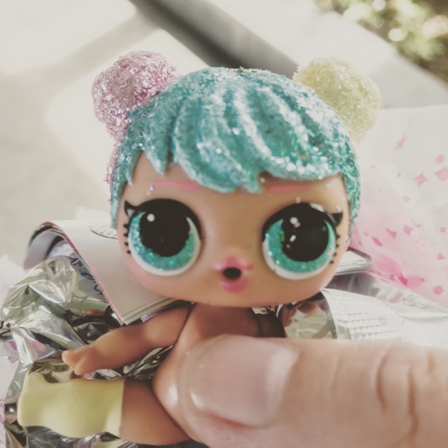 Bon bon lol doll cheap bling series