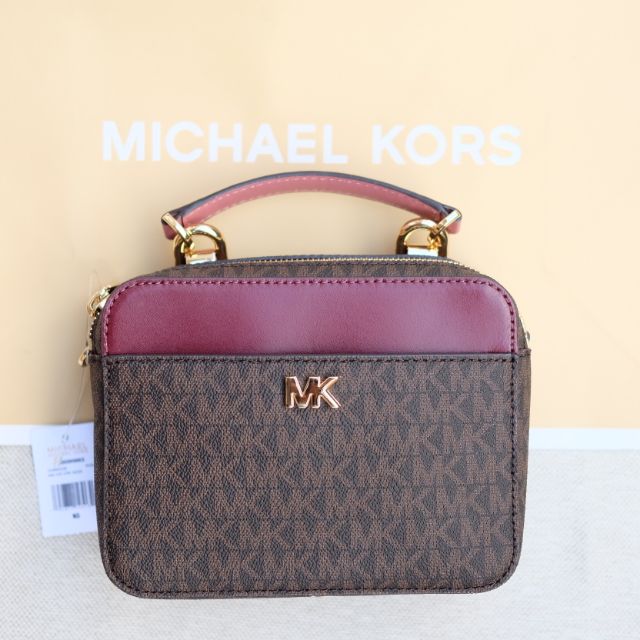 Michael kors hotsell mott leather crossbody