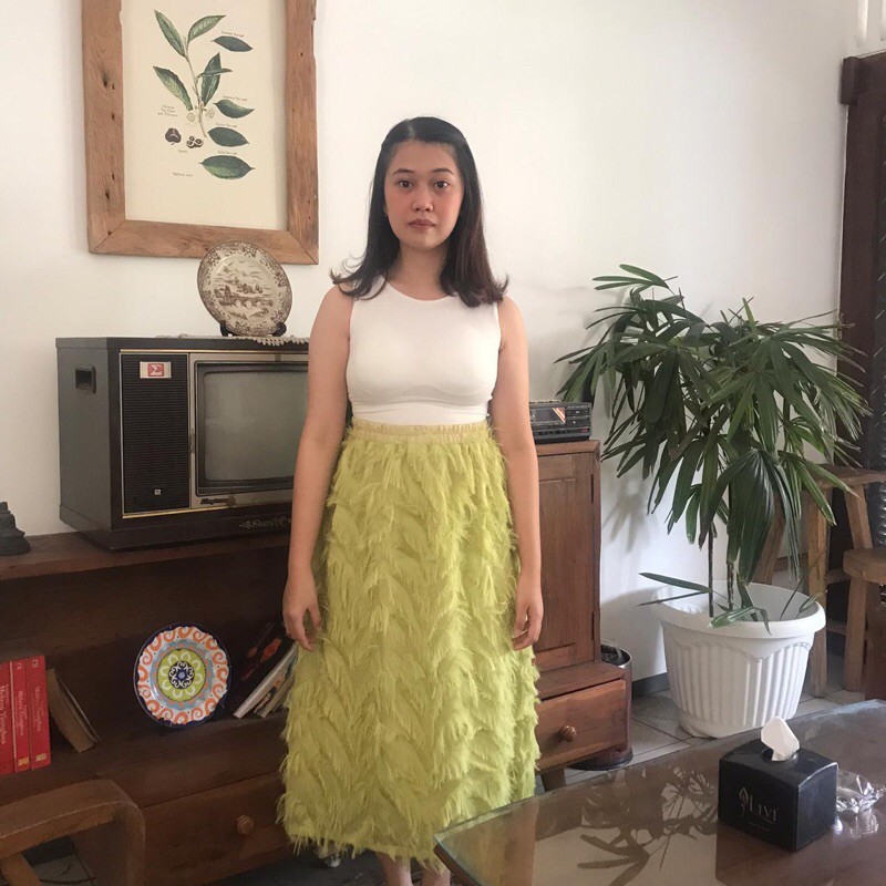 YANGTI IN LIME SKIRT / SKIRT / MIDI SKIRT / HIJAB SKIRT / FLARE SKIRT ...