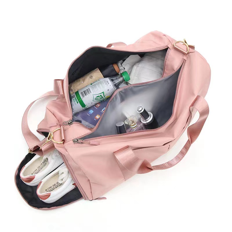 Gym bag with 2 shoe compartments deals