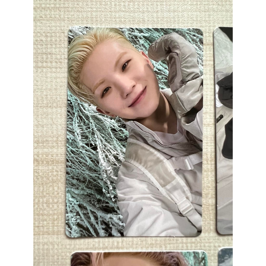 SEVENTEEN 4th Album Repackage Sector 17 Album Random PC Photocards