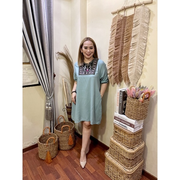 VINA PLUS SIZE CHALLIS DRESS WITH POCKETS | RITCHROXRTWSHOP | Shopee ...