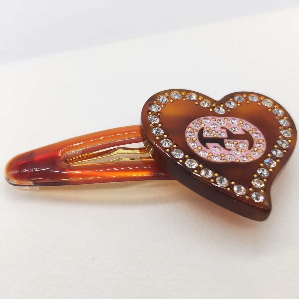 GUCCI Fashion Sweet Red Heart Hairpin French Retro HighEnd Headdress