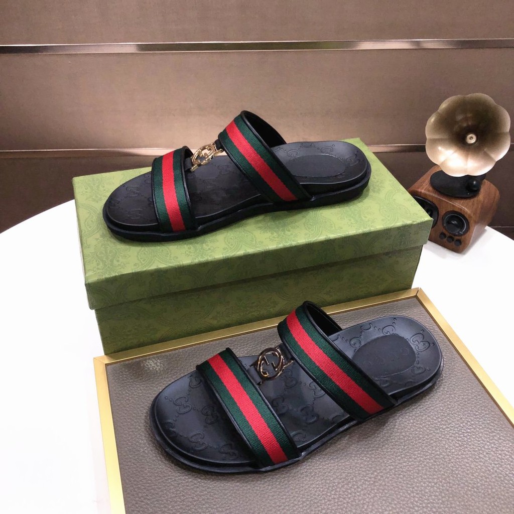 Gucci slides hot sale classic