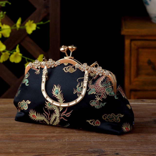 Vintage Embroidery Clutch Handbag Women Solid Satin Diamond Evening Bag Elegant Female Dinner Chain Messenger Bag Purse Shopee Philippines