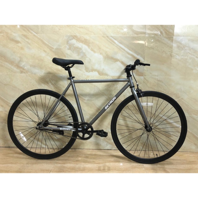 Skyron on sale fixie bike