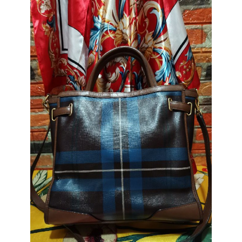 Bean pole bucket bag price deals