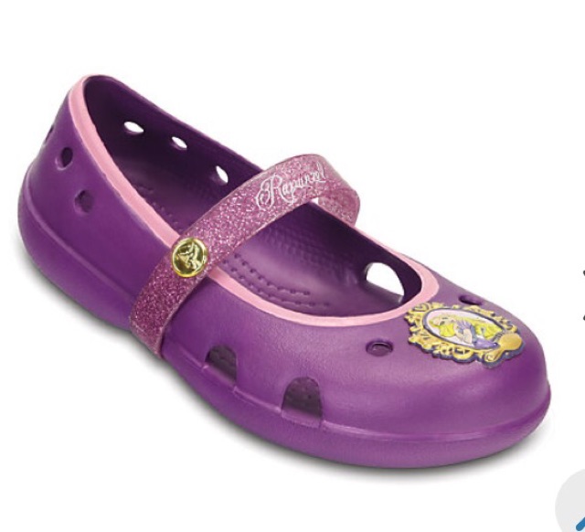 Rapunzel crocs deals