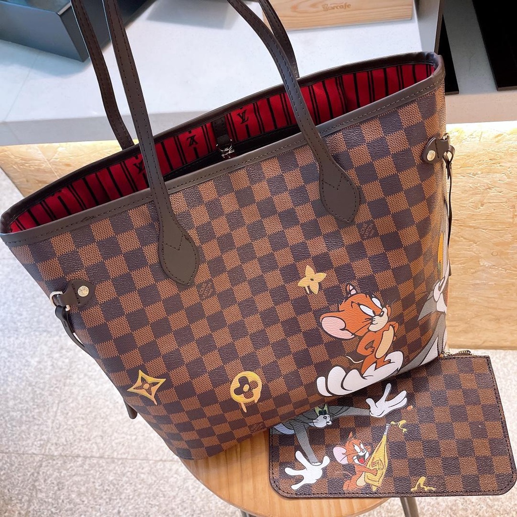 LV Neverfull Medium Shopping Bags can define Tom & Jerry