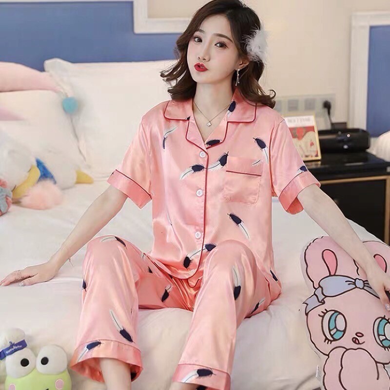Pink feathers silk pajama