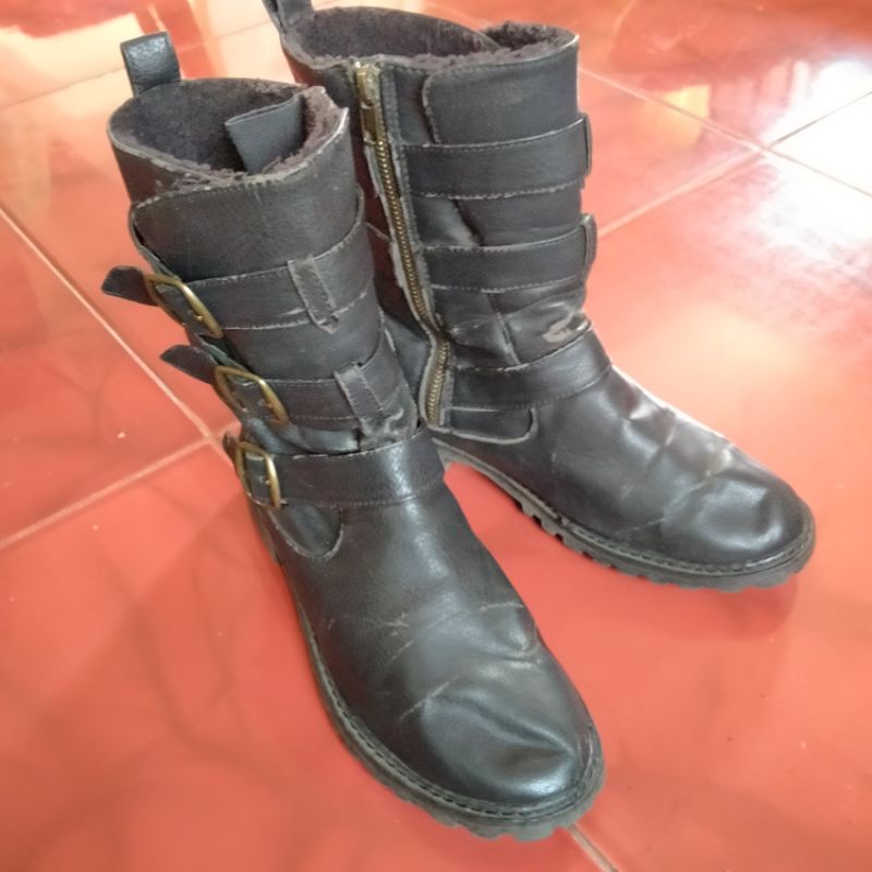 Gbx on sale buckle boots