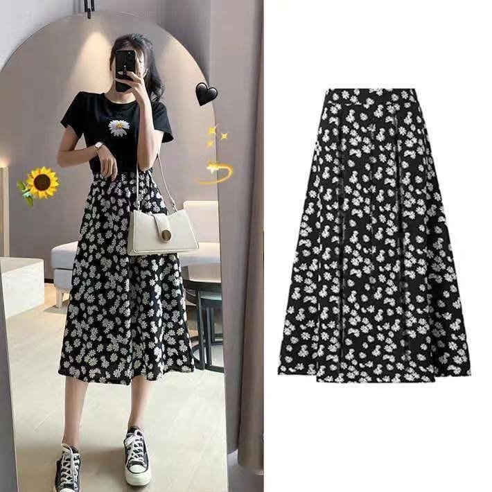 Surprise Sale! Mono Daisy Statement Pocket Chiffon Wrap Skirt