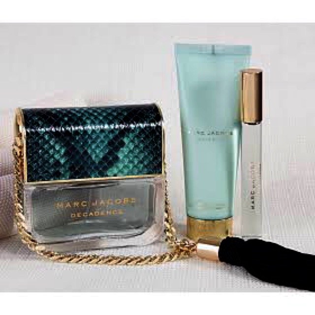 Marc jacobs divine discount decadence gift set