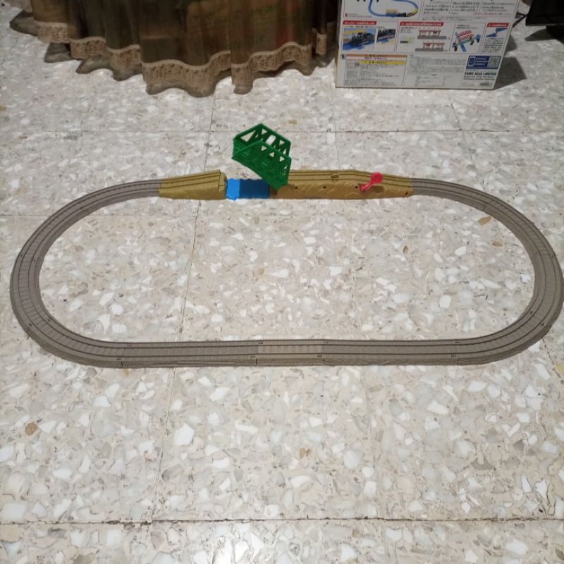 Thomas and Friends Trackmaster - Raise and Lower Drawbridge Set ...